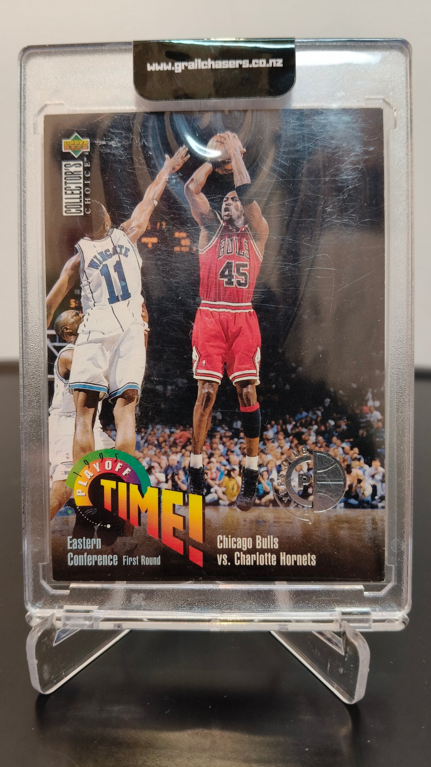 Gold NBA Grail Chase #001 (20 Spotter)