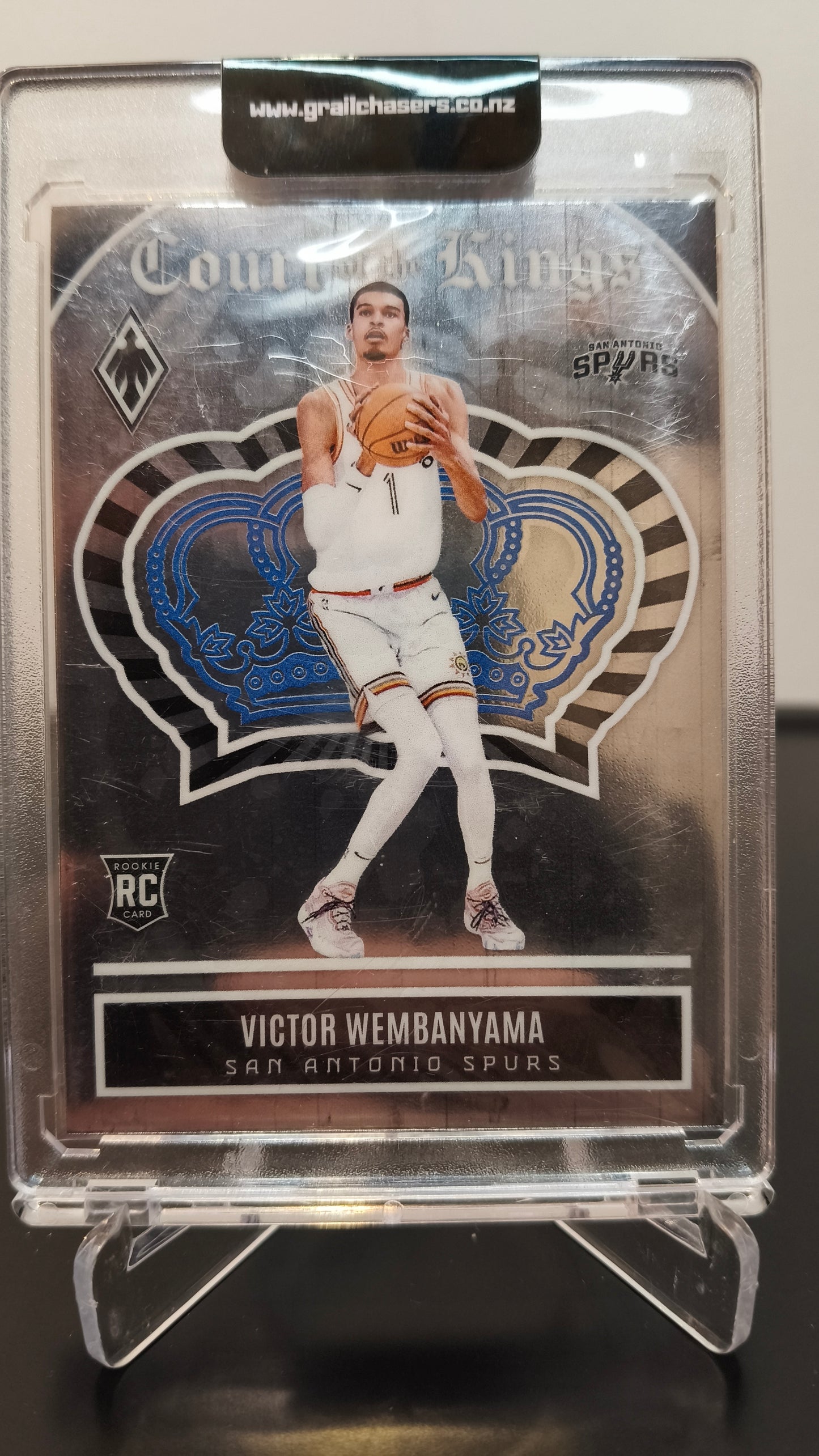 Gold NBA Grail Chase #001 (20 Spotter)